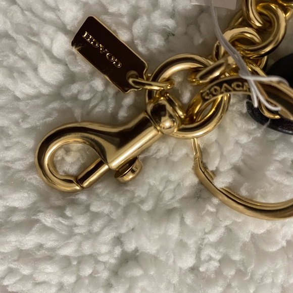 New without tag, Leather Coach Key Ring, Multicolored with 4 pretty butterflies - Picture 16 of 16